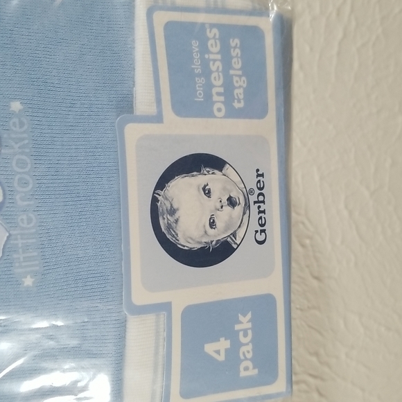 Gerber long sleeve onesies 4 pack BRAND NEW in original package 3 to 6 months - Picture 5 of 6